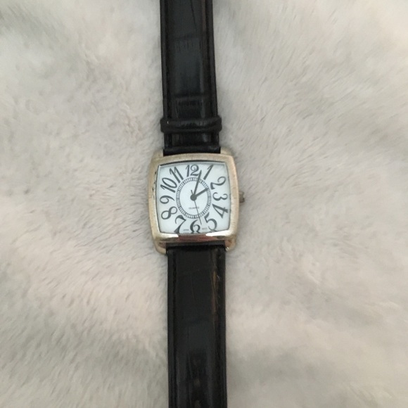 Accessories - Women’s watch